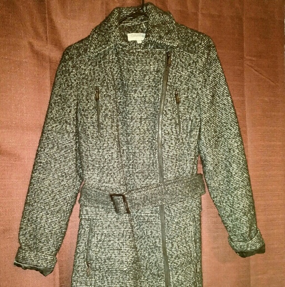 Jacket - Picture 3 of 4